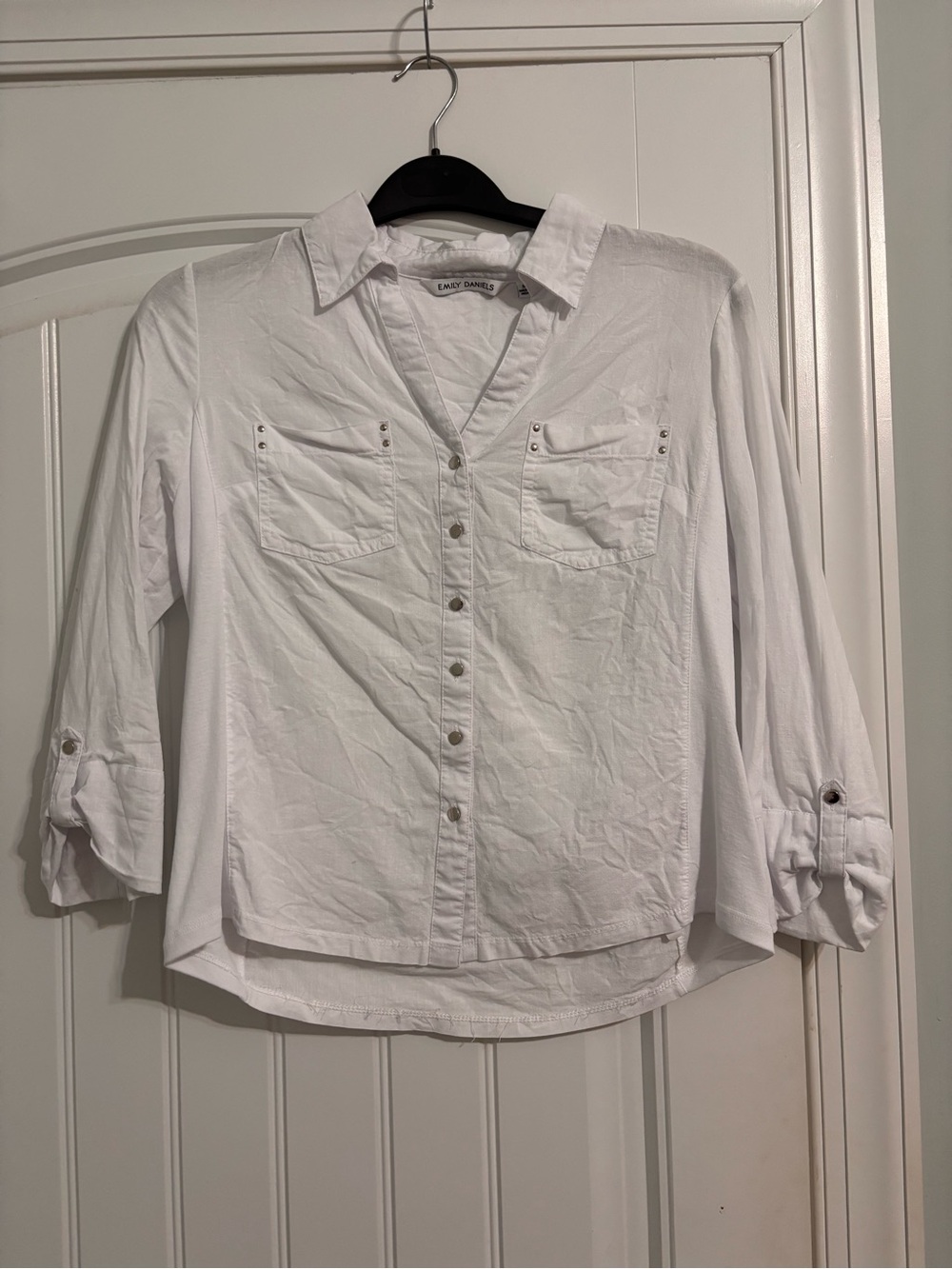 emory park White Button-Up Roll-Tab Shirt